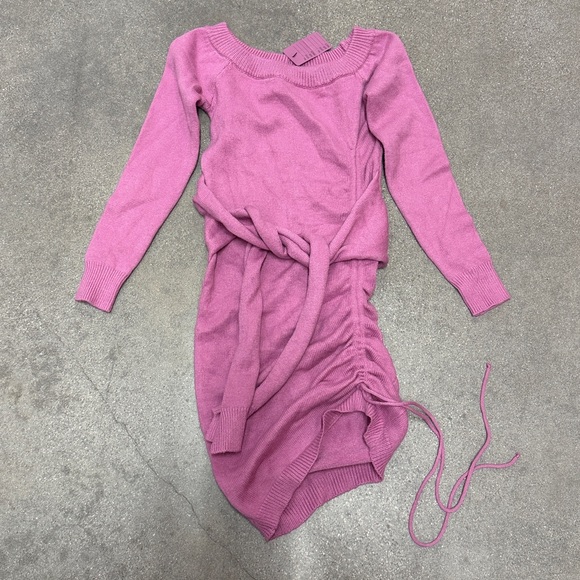 Off Shoulder Pink Knit Dress - Picture 6 of 6